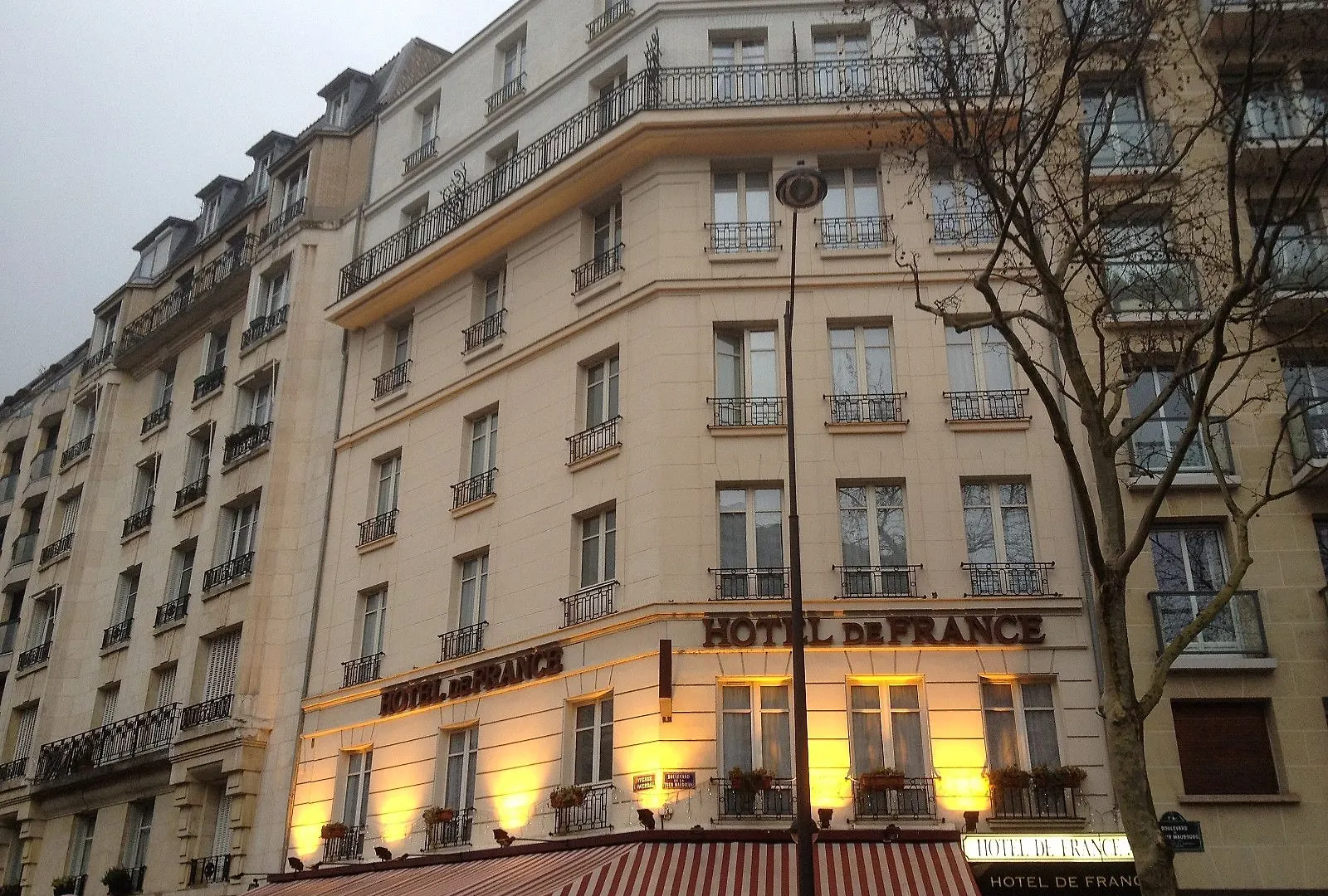 Hotel De France Invalides Paříž